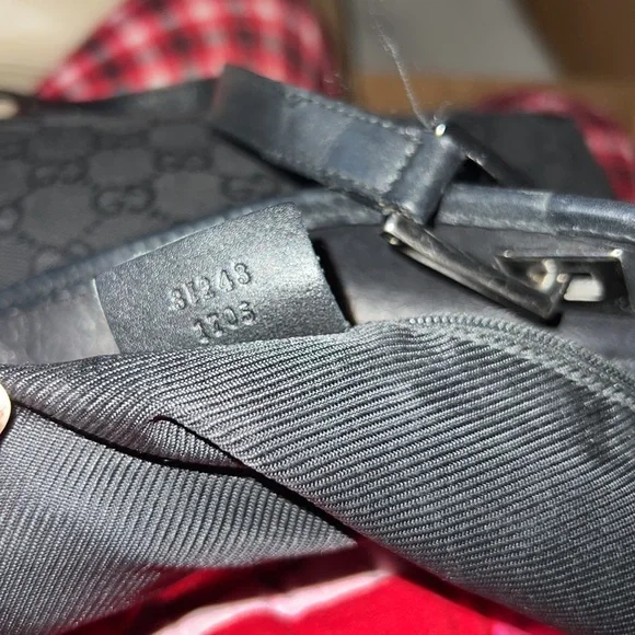 Gucci Tote Satchel - Picture 6 of 10